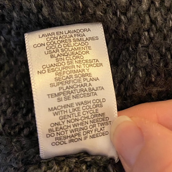 Gray Cardigan - Picture 6 of 8